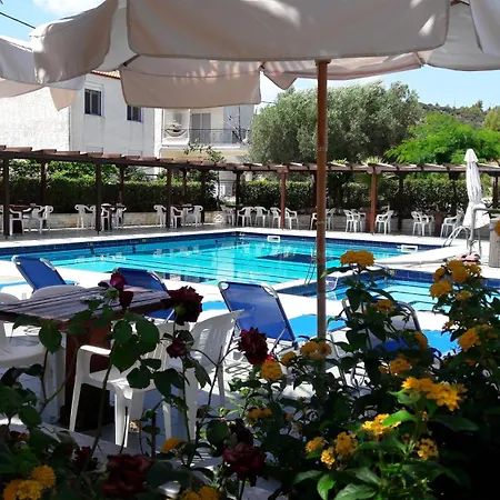 Отель Aphroditi Агия-Параскеви