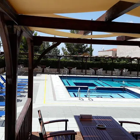 Aphroditi فندق أغيا باراسكيفي